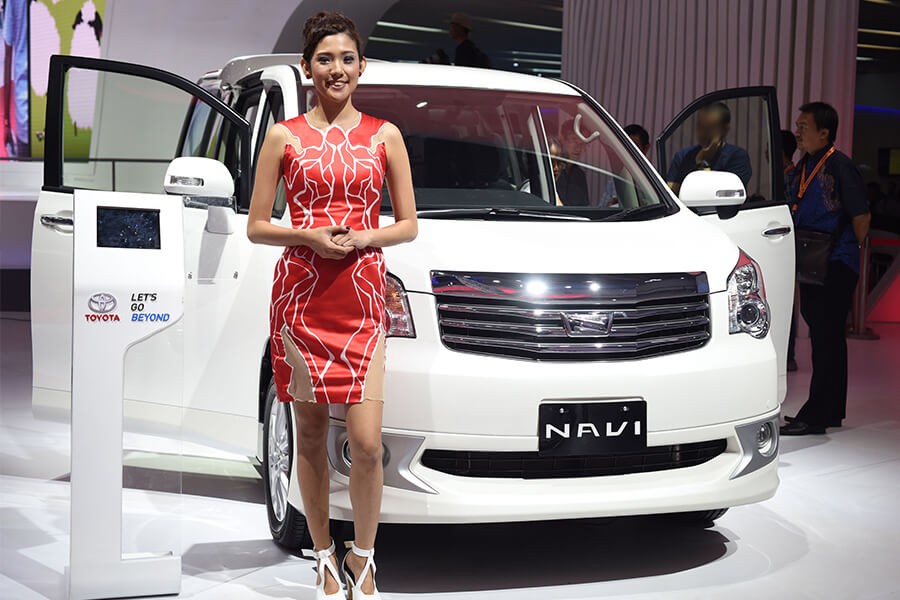 Toyota Nav1