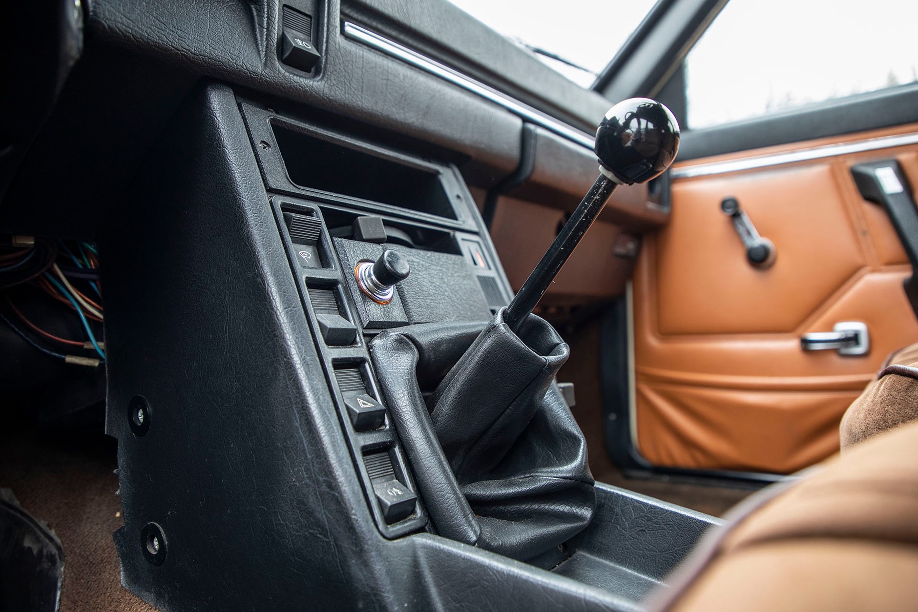 Polski Fiat 125p i FSO Polonez w wersji Long - przedłużane auta z FSO