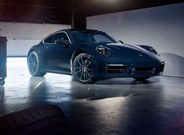 Porsche 911 Carrera 4S Belgian Legend Edition – pierwsza specjalna edycja serii 992