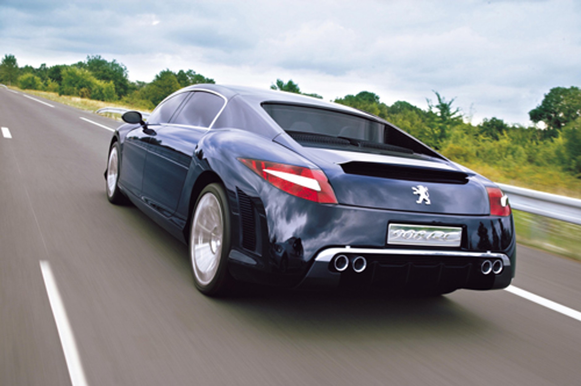 Peugeot 908 RC - Francuski Maybach