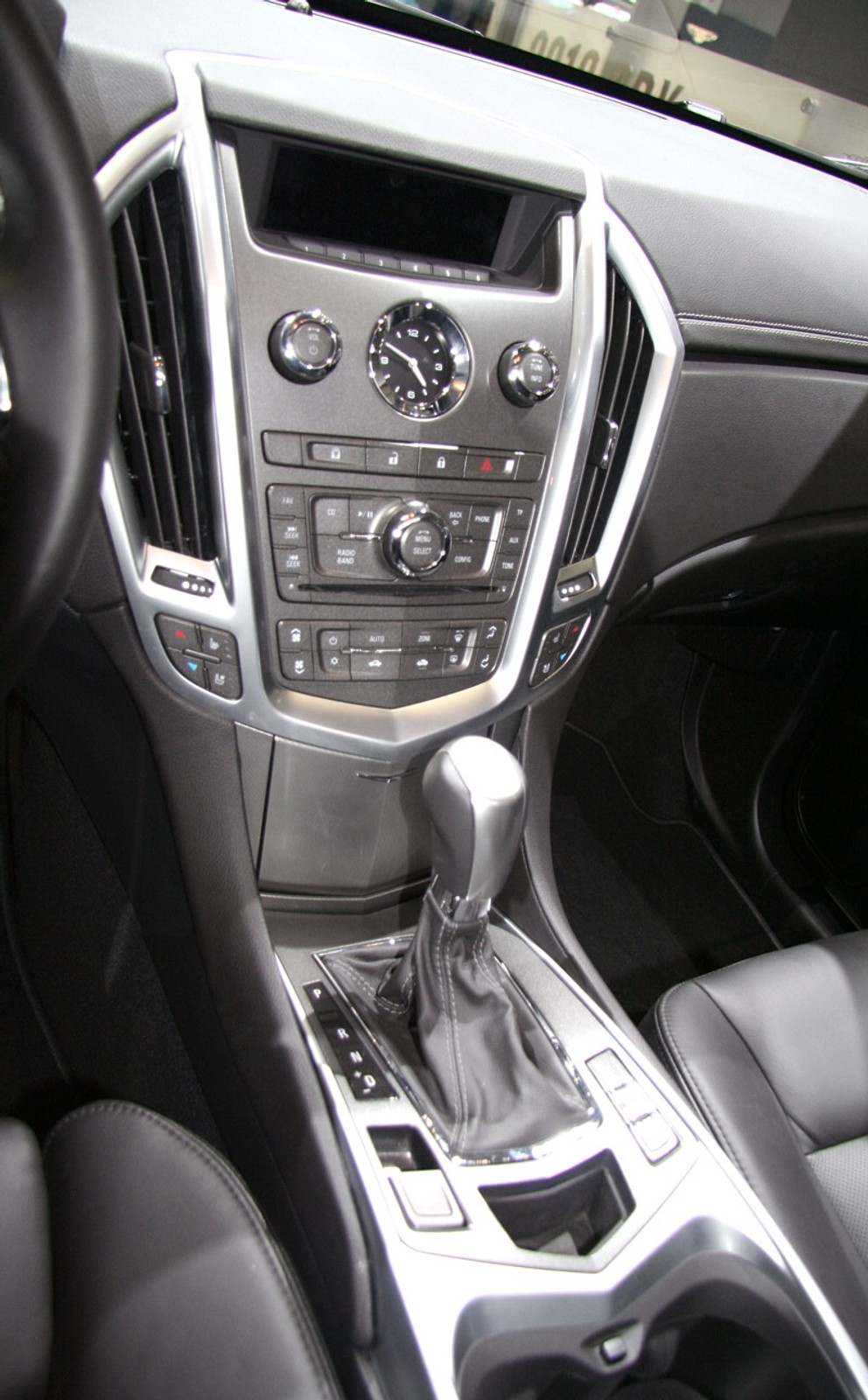 Genewa 2009: Cadillac SRX – europejska premiera