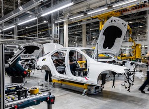 Raport: polski przemysł motoryzacyjny w ub.r. wytworzył towary warte 145 mld zł