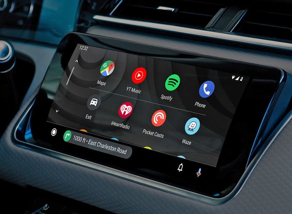 Android Auto w końcu dostał kluczową funkcję. Kierowcy od lat na nią czekali