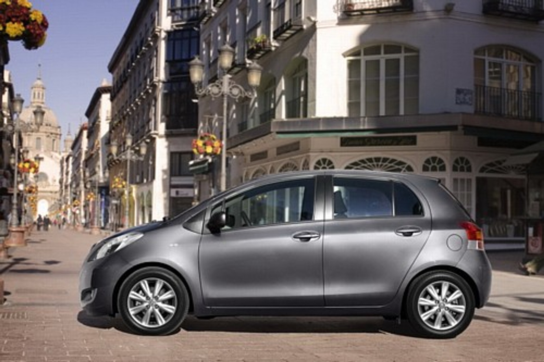 Toyota Yaris - Nowe spojrzenie japońskiego mieszczucha