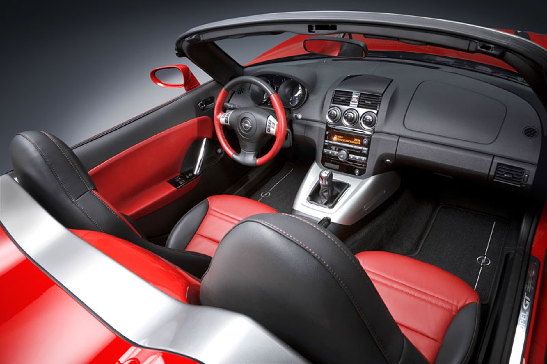 Opel GT: koniec małego roadstera! (fotogaleria)