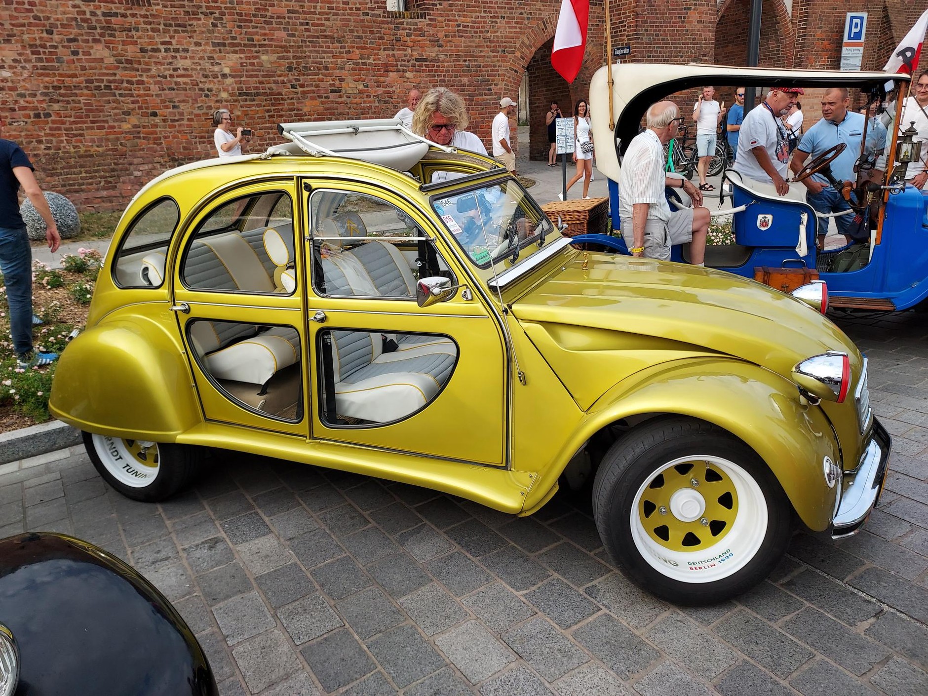 Zlot Citroenów w Toruniu