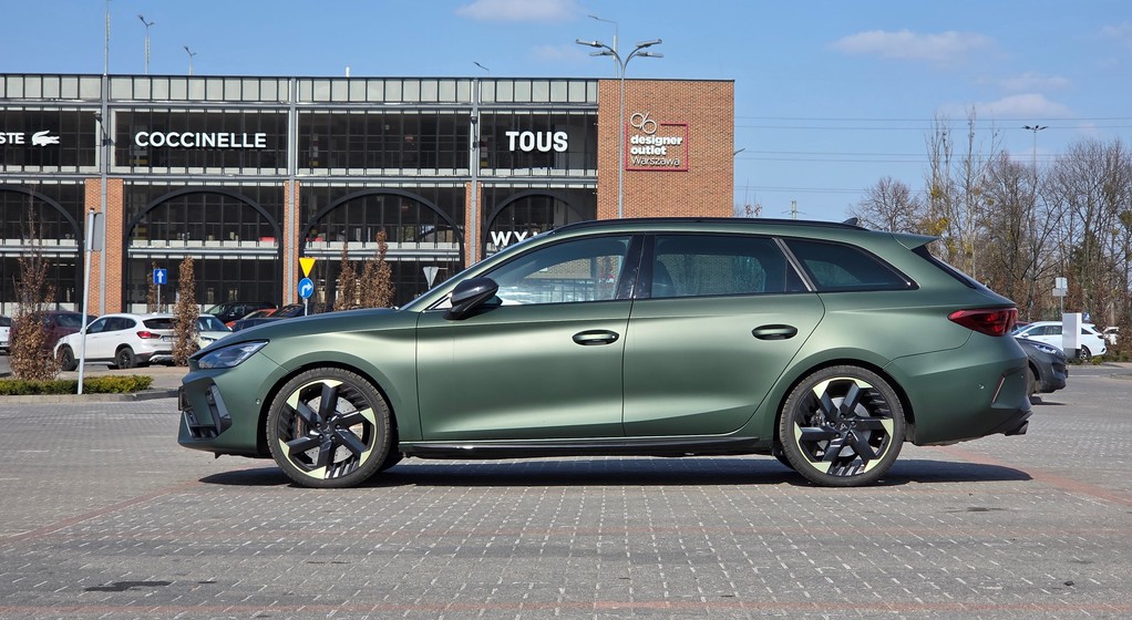 Cupra Leon Sportstourer VZ Tribe Edition