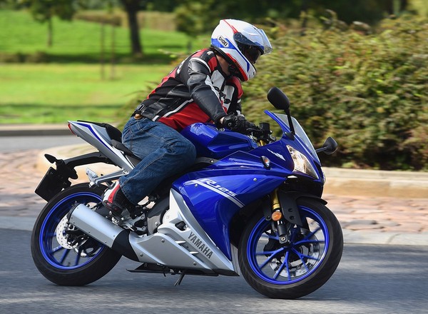 Yamaha YZF-125 - mały, ale jaki dojrzały
