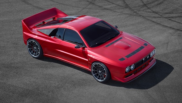 Legendarna Lancia powraca do życia – oto Kimera EVO37