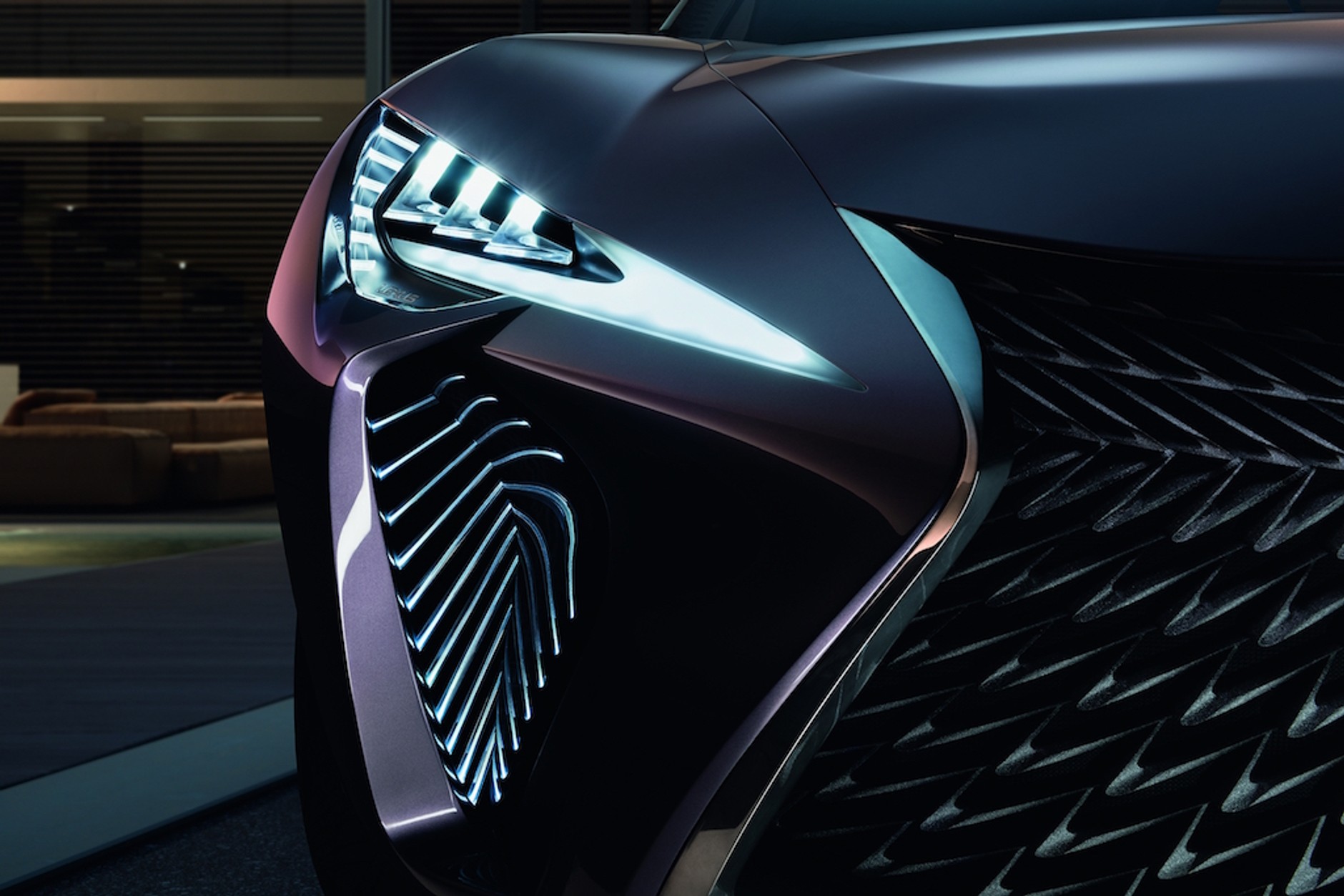 Lexus UX – Paryż 2016
