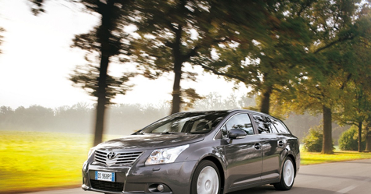 Nowa Toyota Avensis Kombi - Przestronniejsza niż się wydaje