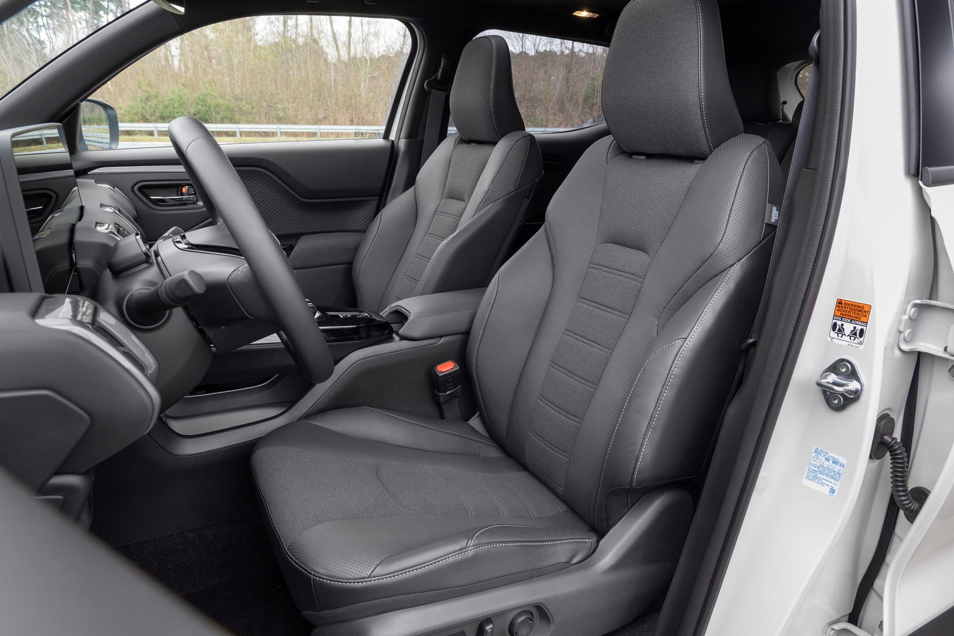 Suzuki e Vitara – wnętrze