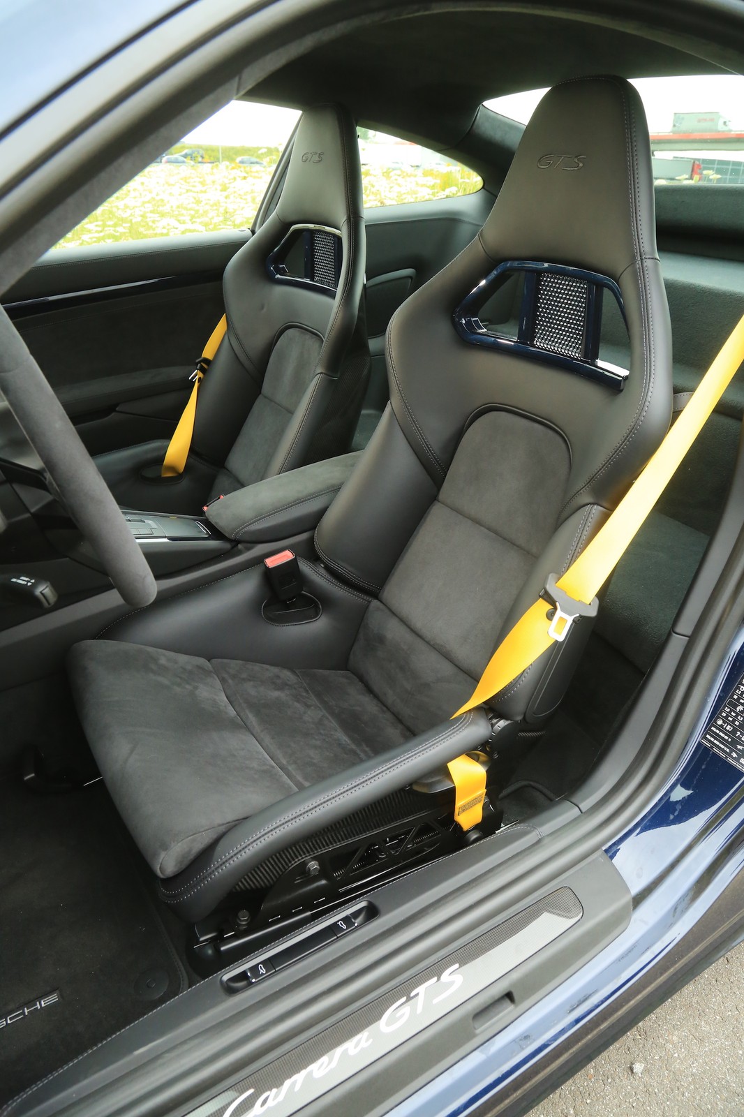 Porsche 911 Carrera GTS