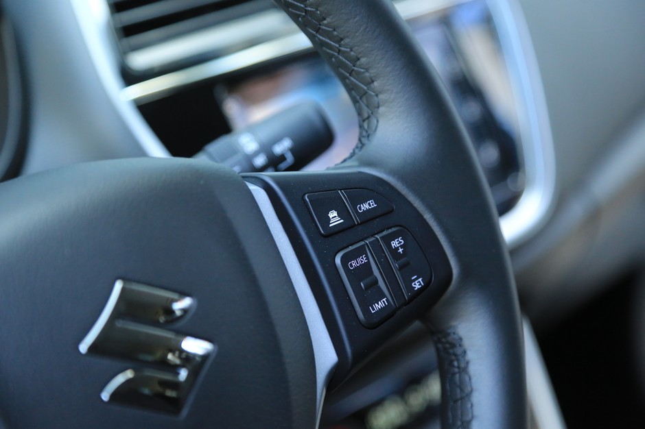 SX4 S-Cross Hybrid 1.4 BOOSTERJET 2WD 6MT