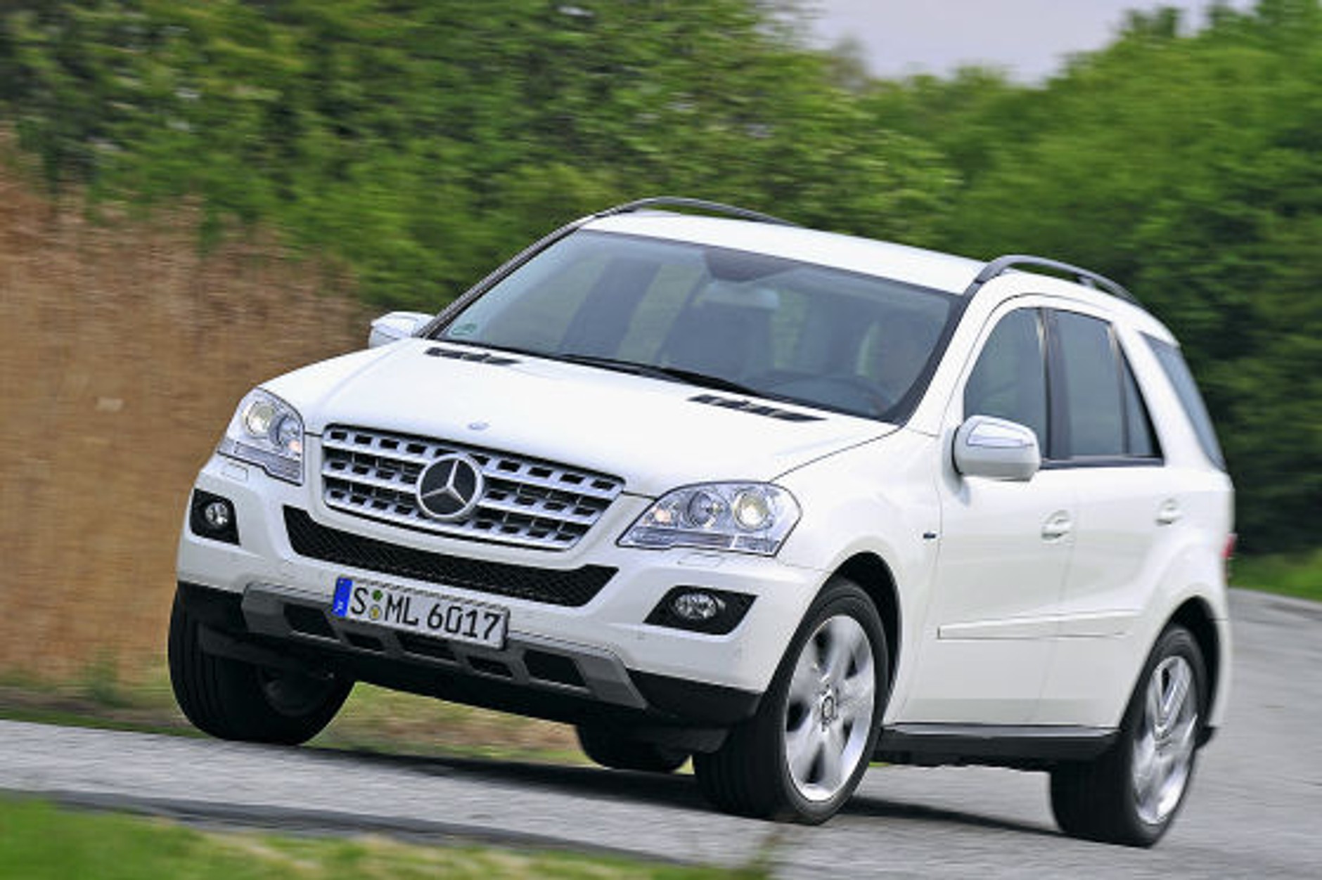 Walka na decybele. Ranking aut najcichszych oraz tych najbardziej hałaśliwych