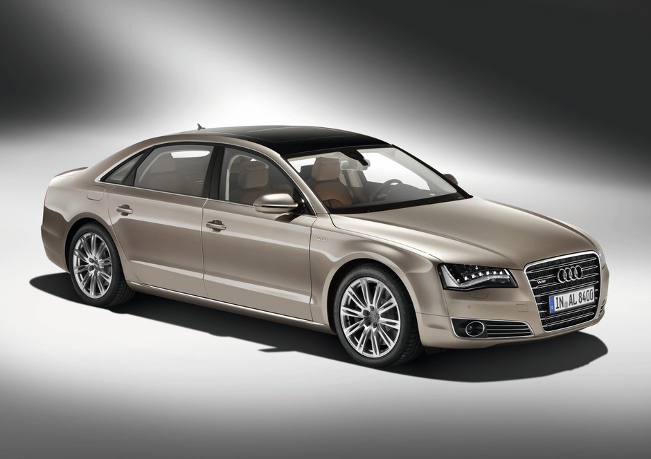 Pekin 2010: Audi A8 L W12 quattro – 500 KM i większy komfort dla Chińczyków