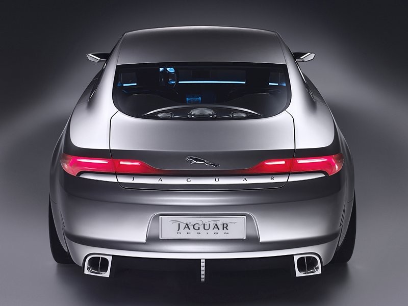 Zdjęcia szpiegowskie: Tył seryjnego Jaguara XF odkryty
