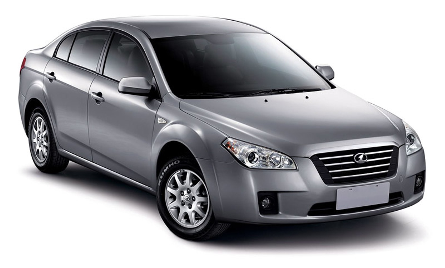 Besturn B50: chińskie wcielenie Mazdy 6