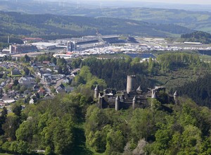 Nürburgring ma 90 lat i wciąż jest jednym z najsłynniejszych torów wyścigowych na świecie
