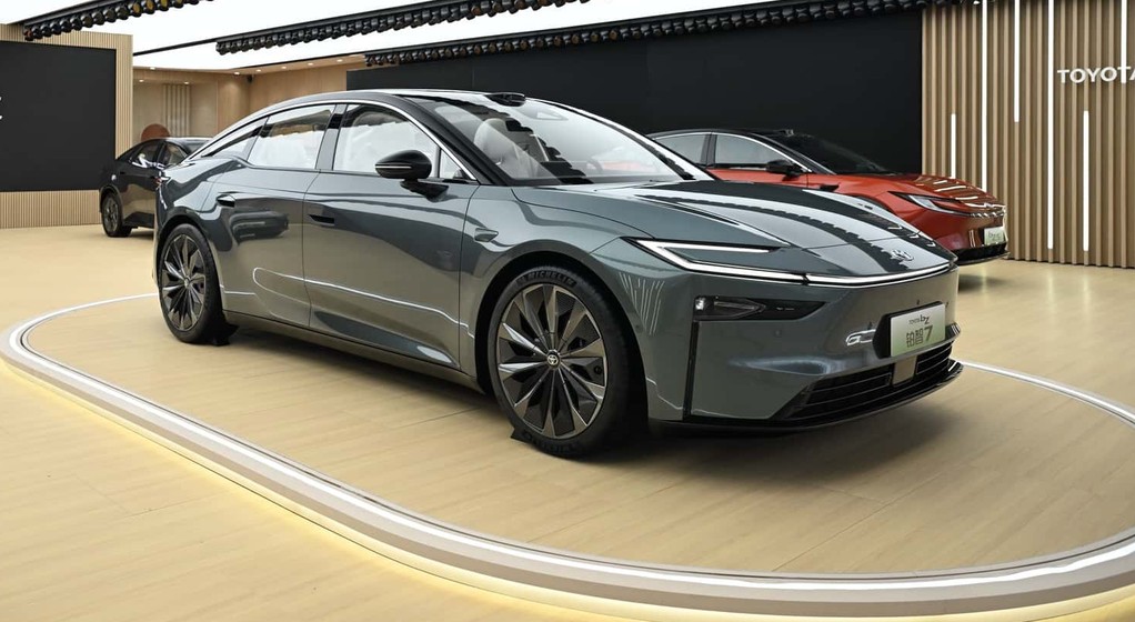 Toyota bZ7