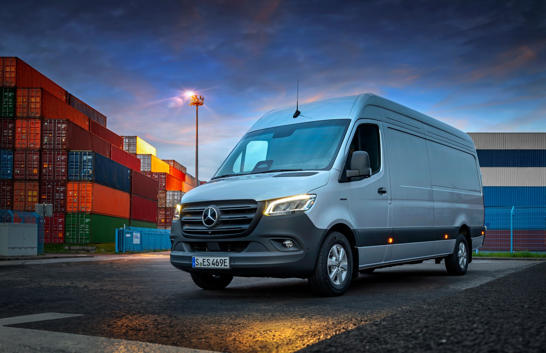 Mercedes-Benz Sprinter