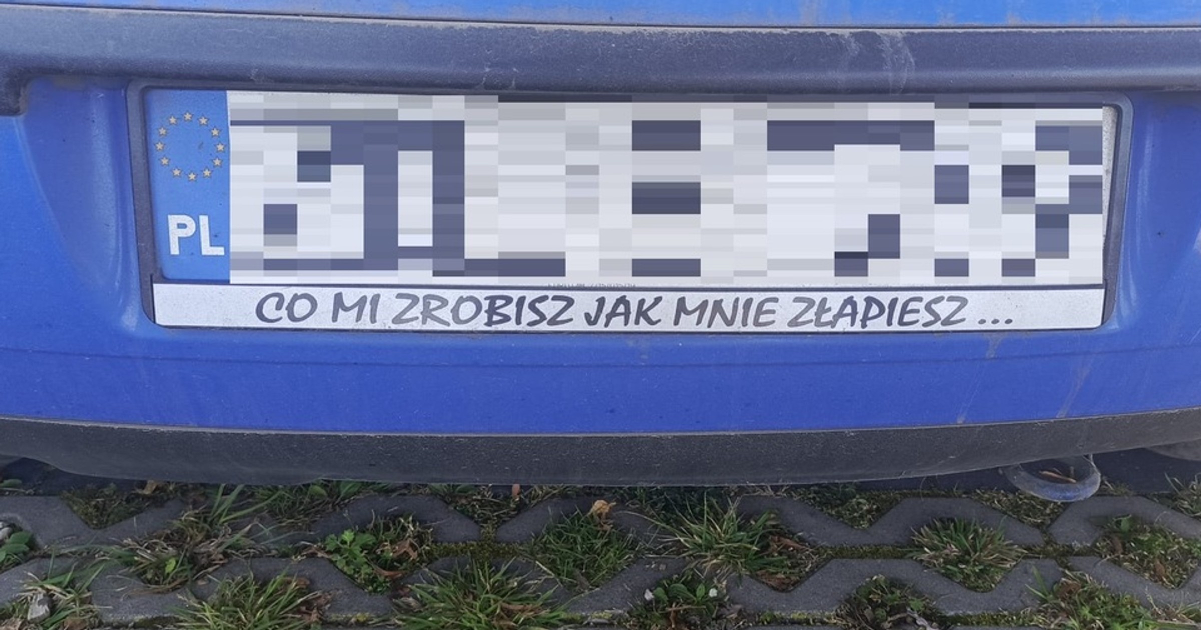 Próbował uciekać przed policjantami. Znaleźli go tam, gdzie powinien być od początku