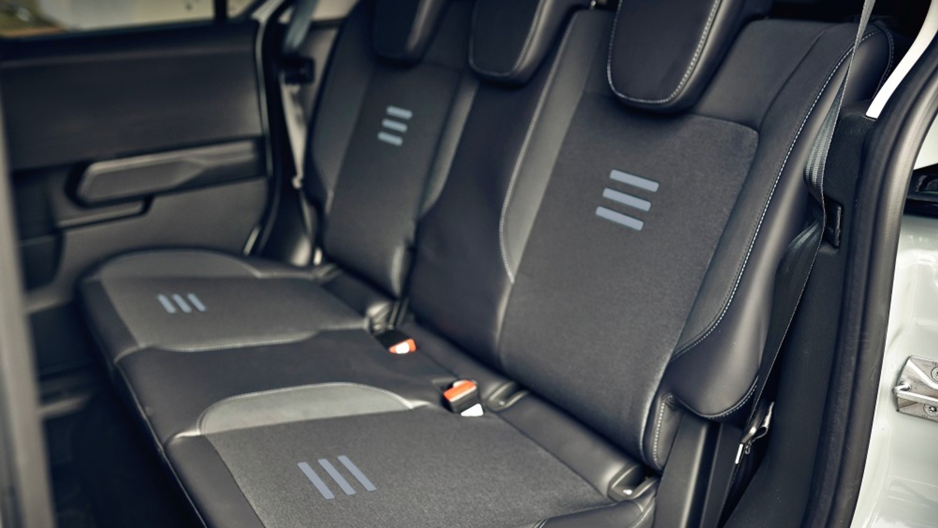 Ford E-Tourneo Courier