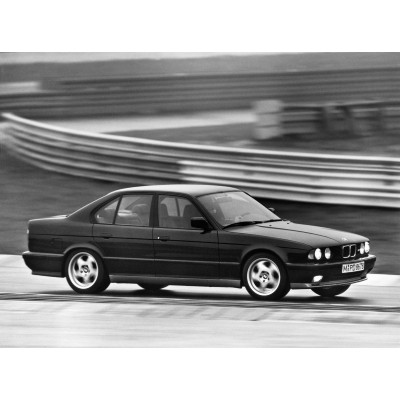 BMW e34 M5