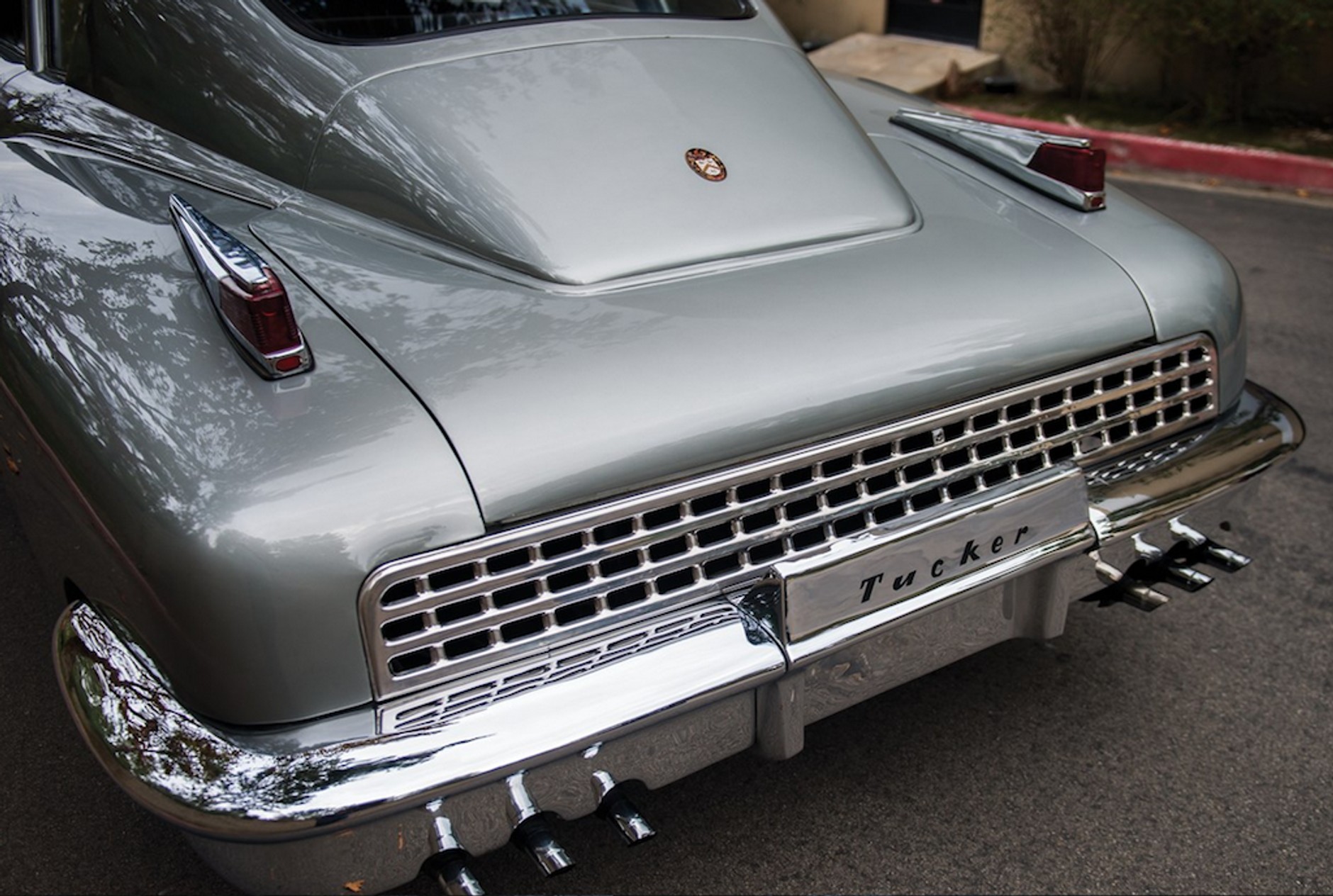 Tucker 48 na aukcji w Arizonie