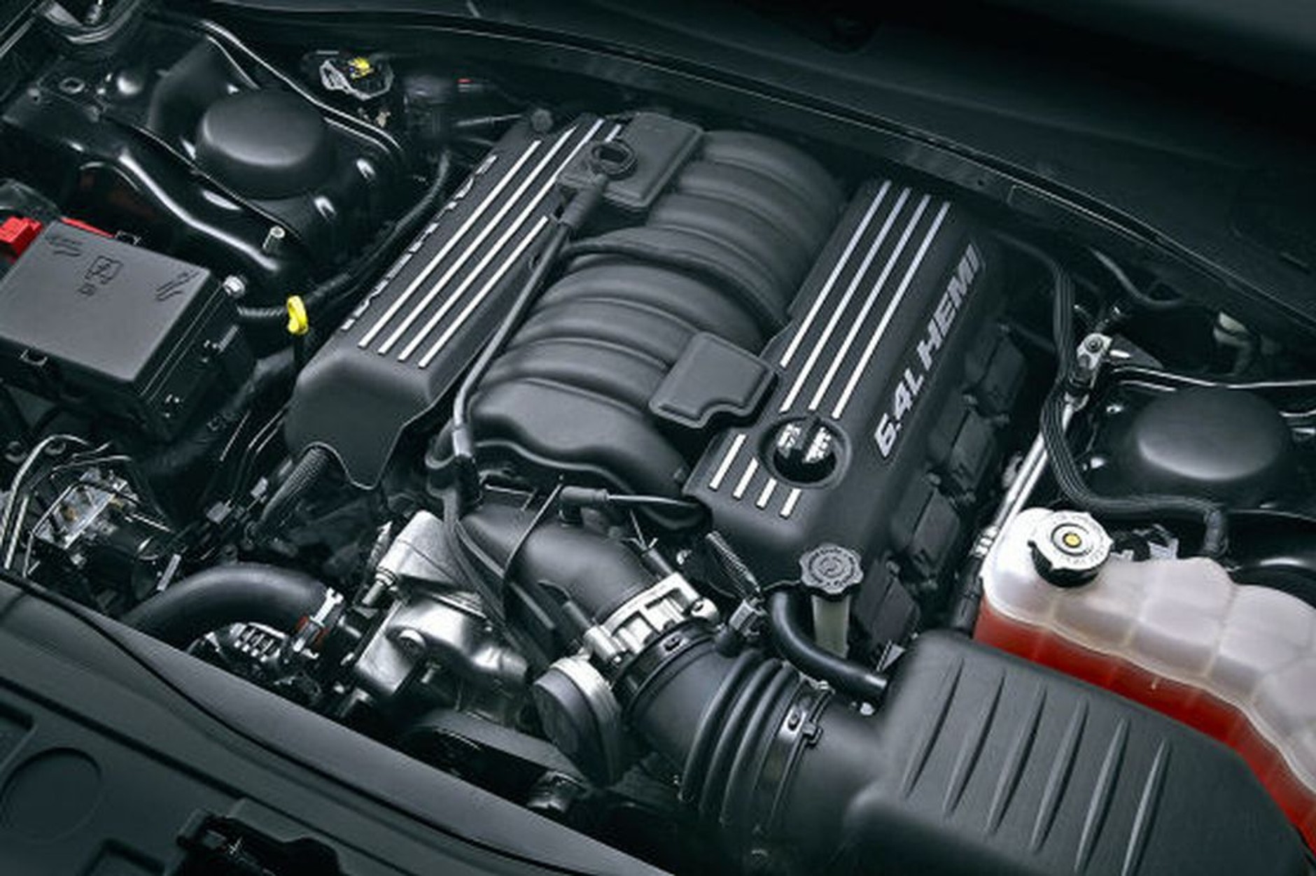 Chrysler 300 SRT8 – Big block ma teraz jeszcze więcej mocy