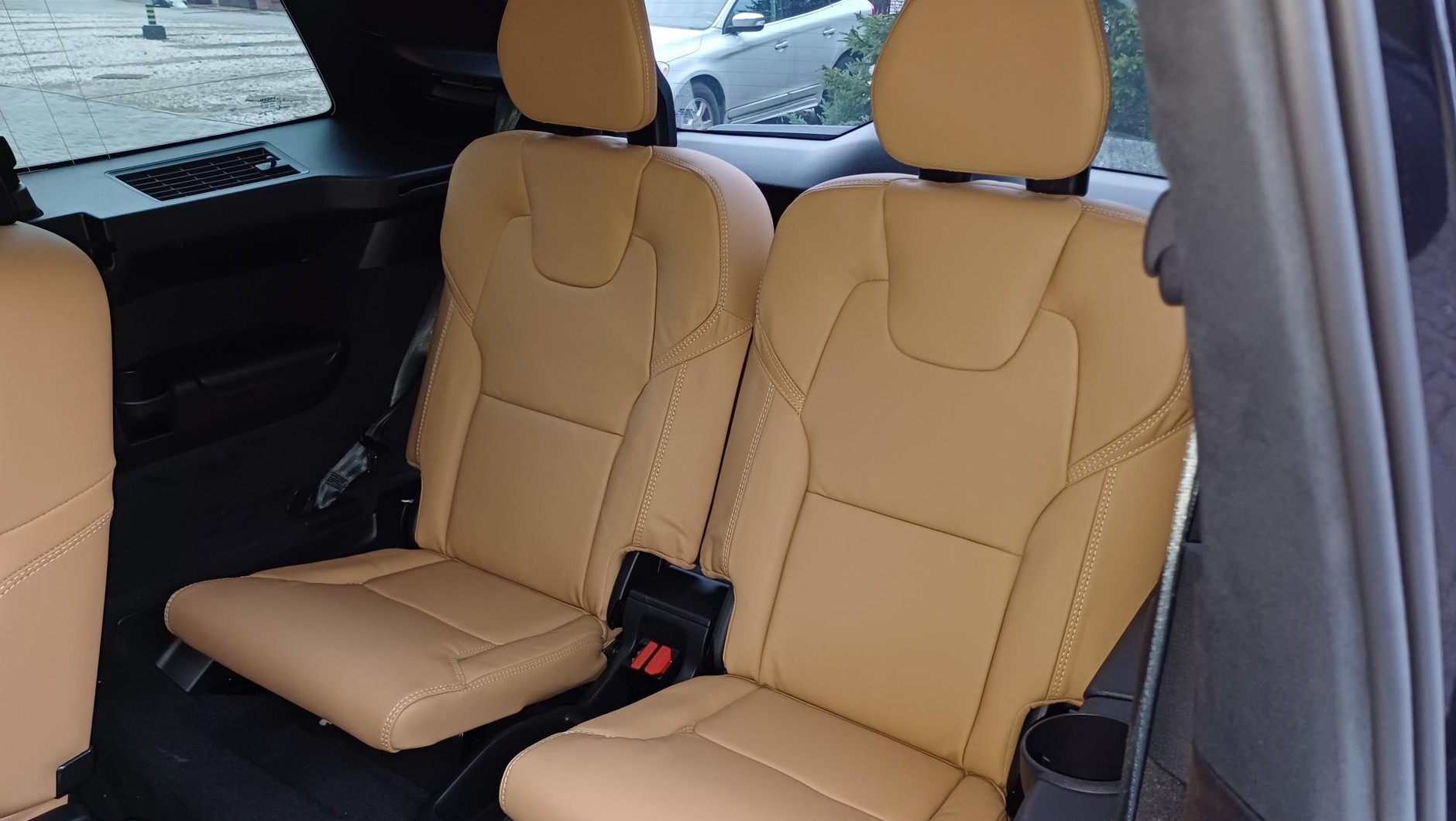 Volvo XC90 B5