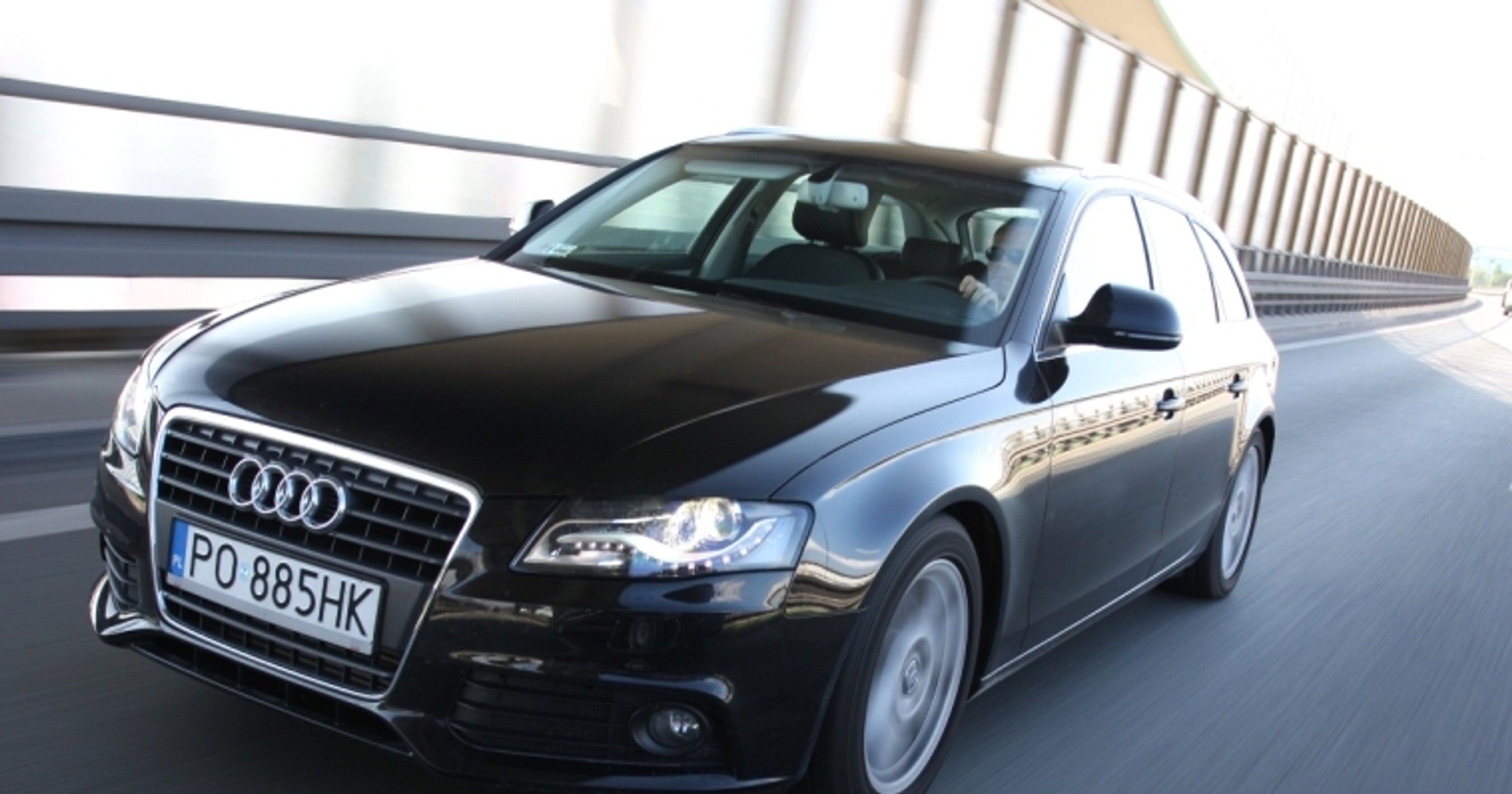 Audi A4 Avant 1.8 TFSI: Elegancja i prestiż