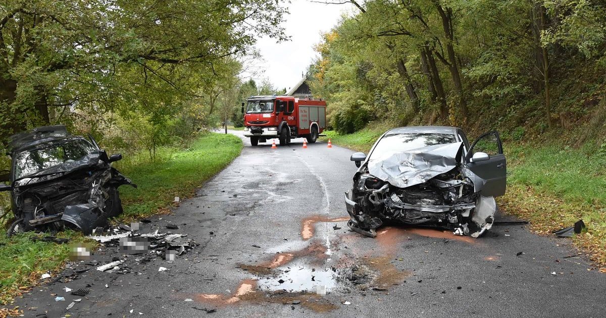  Czołowe zderzenie w Krasnymstawie. 18-latek wyjechał na czołówkę 70-latkowi