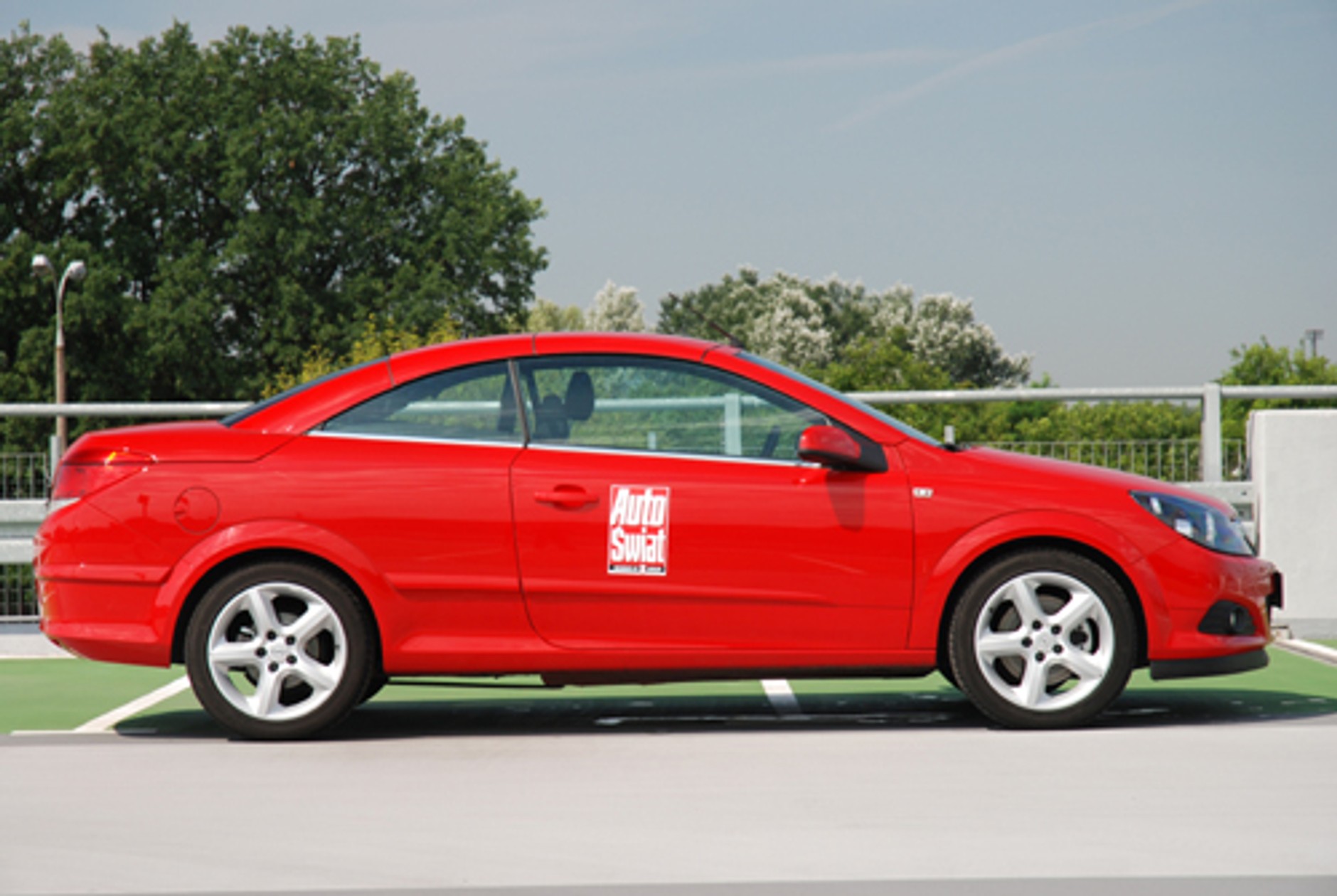 Opel Astra Twin Top - Bezwietrzny kabriolet