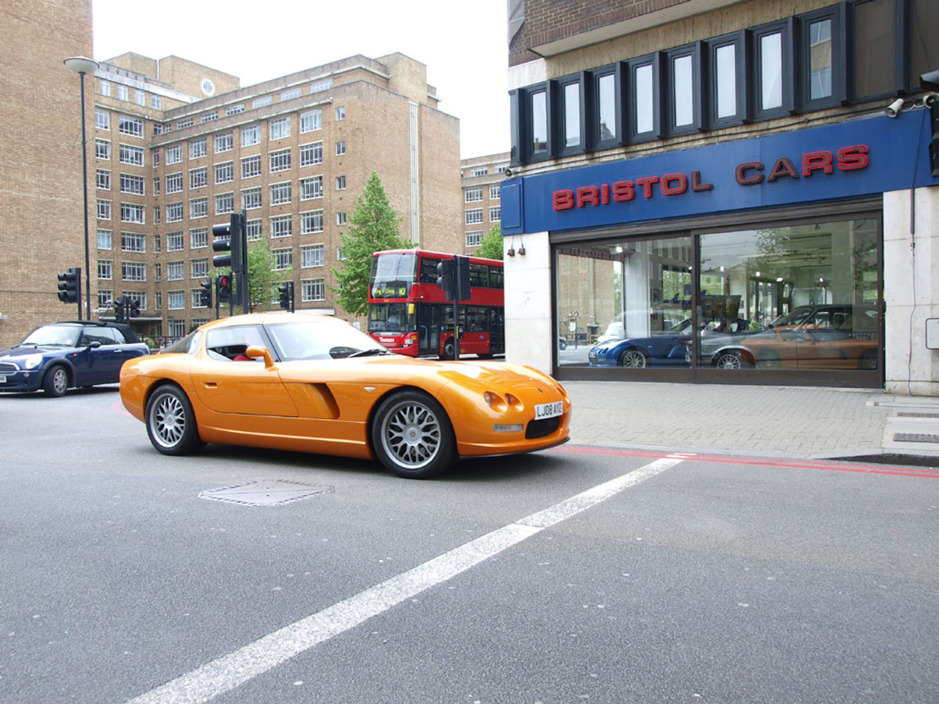 Bristol Fighter to radykalny konserwatysta