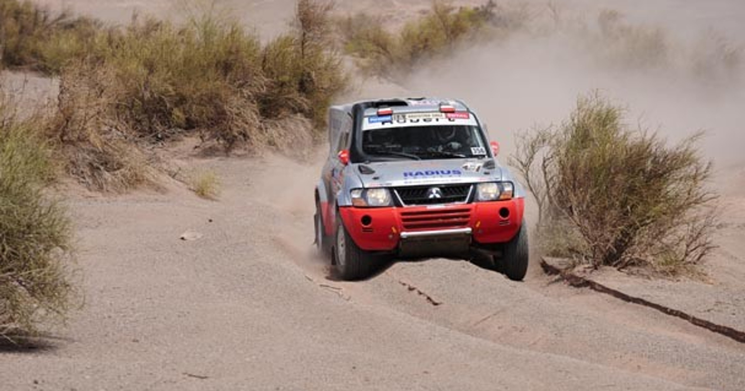 Rajd Dakar 2010: R-SIXTEAM jedzie konsekwentnie i rozważnie