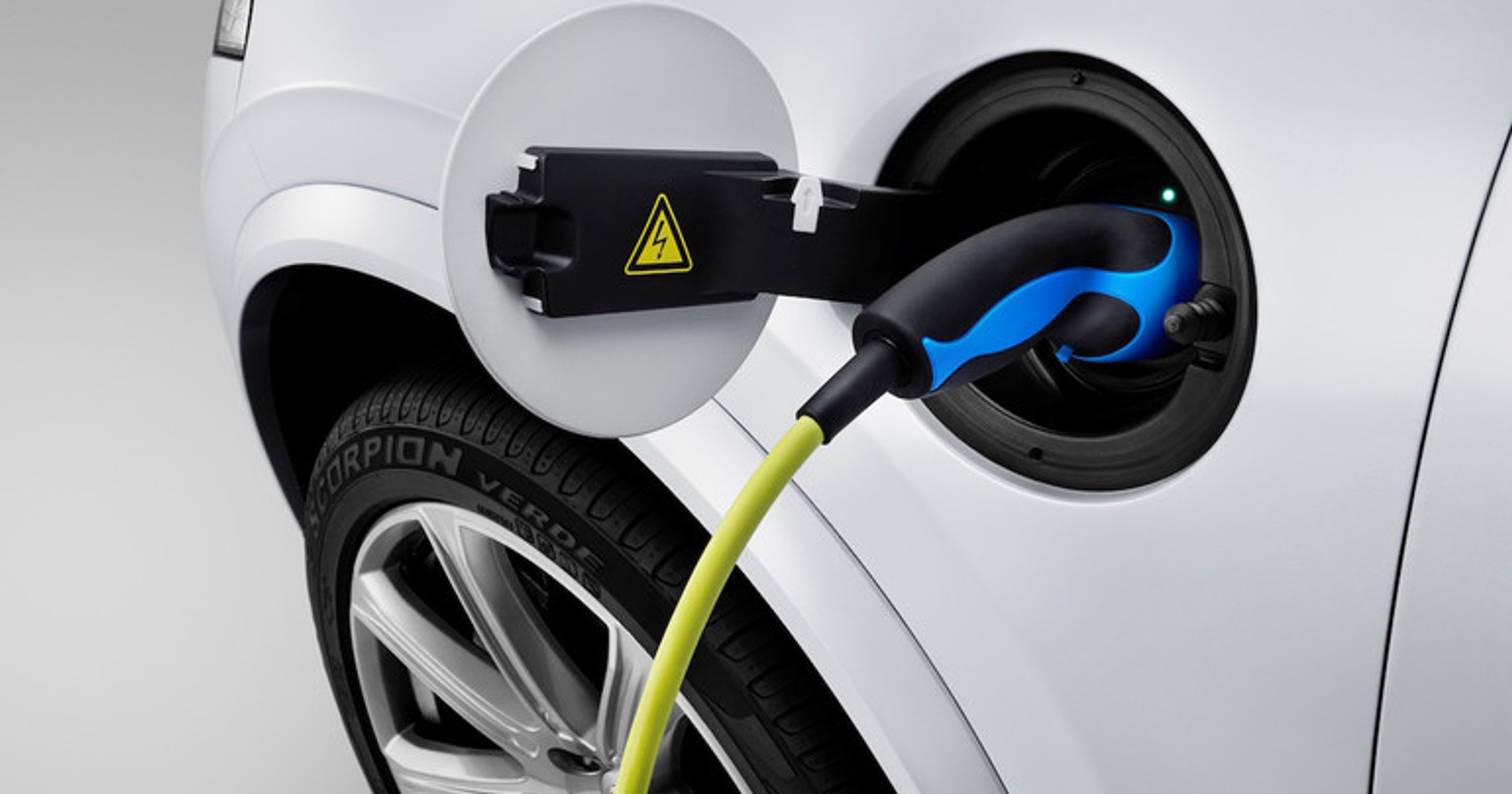 Ładowanie samochodu elektrycznego