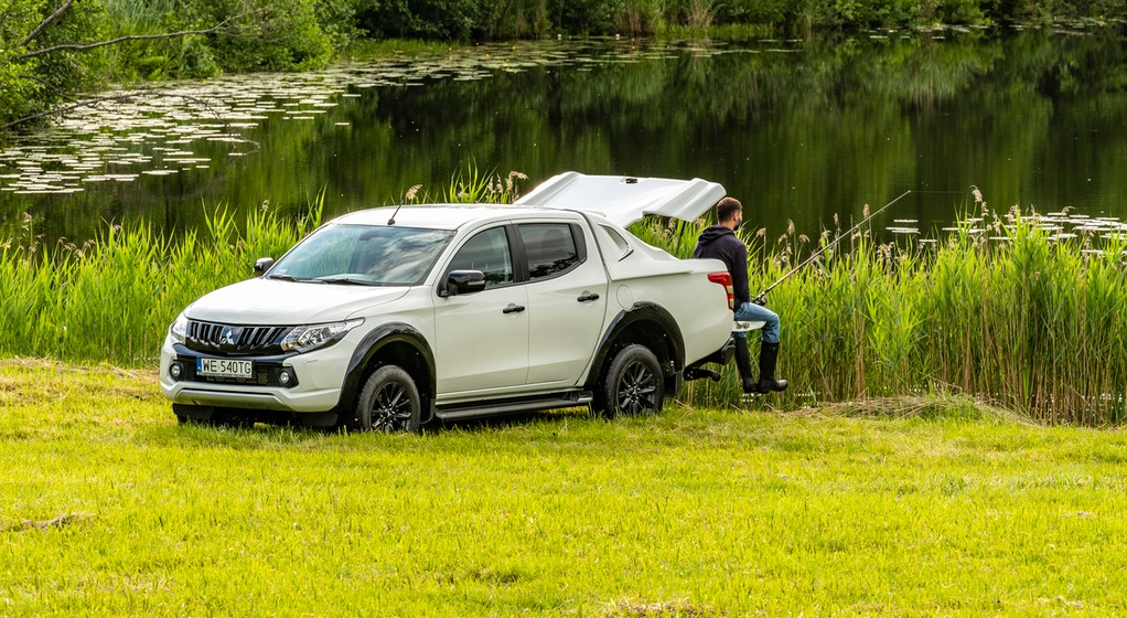 Mitsubishi L200 Black Edition