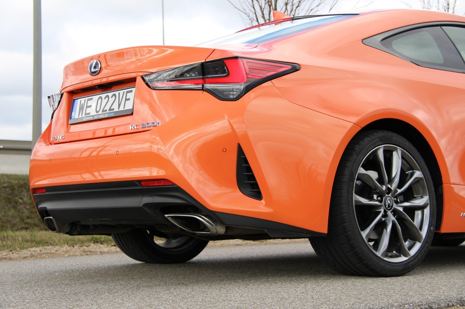 Lexus RC 300h