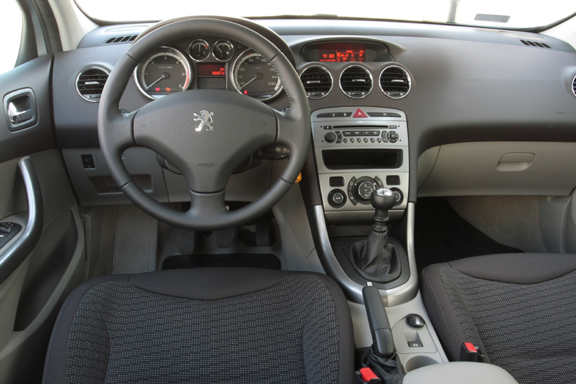 Peugeot 308 SW 1.6 HDI - SW to więcej niż kombi