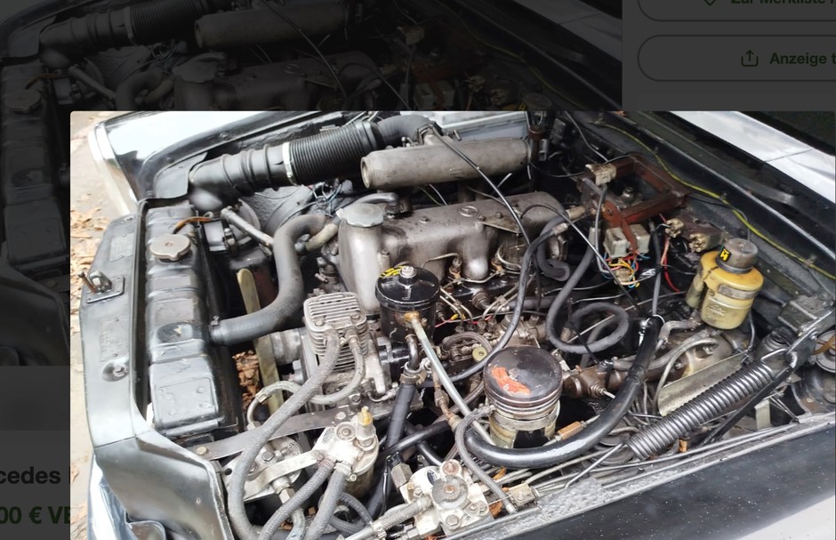 ... pod maską sprzedawanego auta znajduje się mały diesel zamiast wielkiego V8.