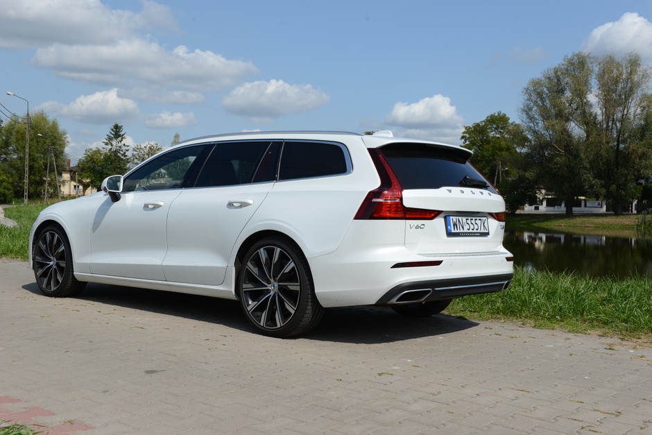 Volvo V60 T6