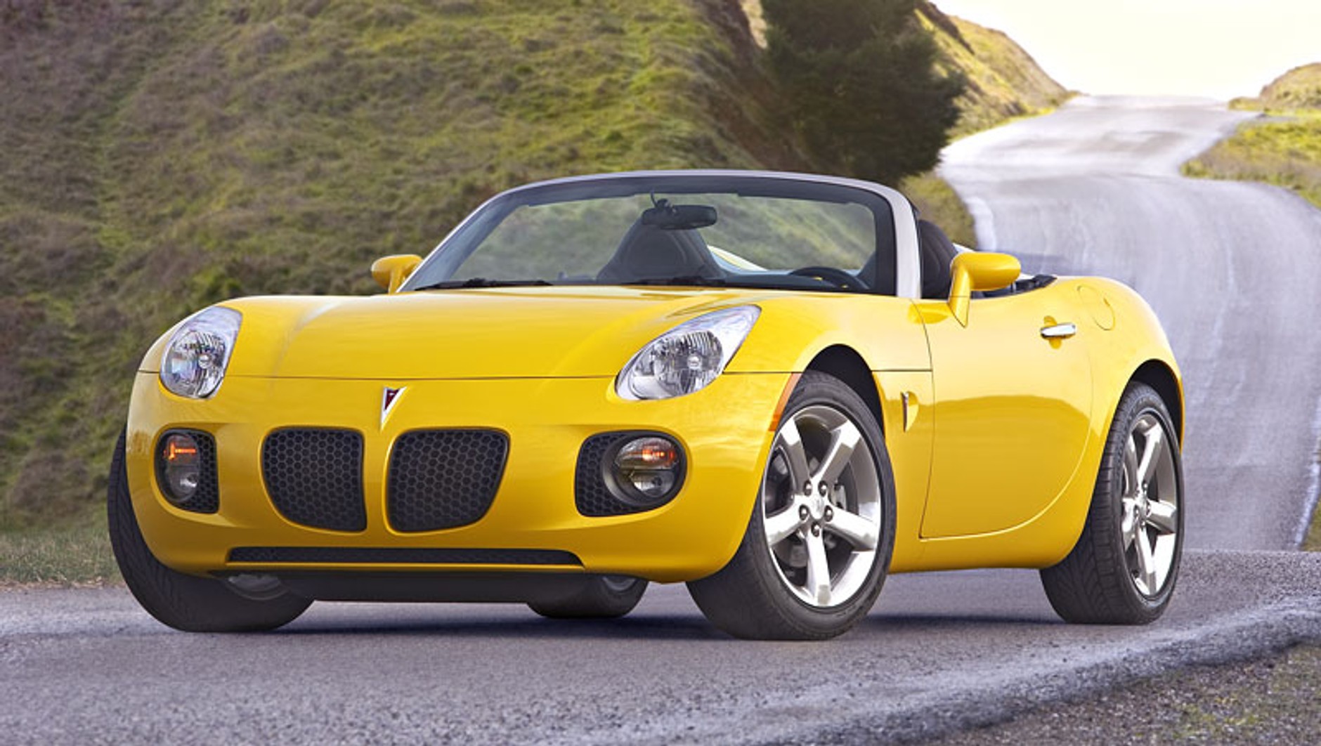 Pontiac Solstice i Saturn Sky: koniec wiatru we włosach (fotogaleria)