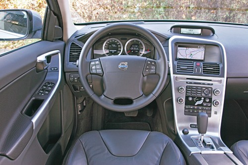 Volvo XC60 2.4 D5 - Volvo kontra test łosia