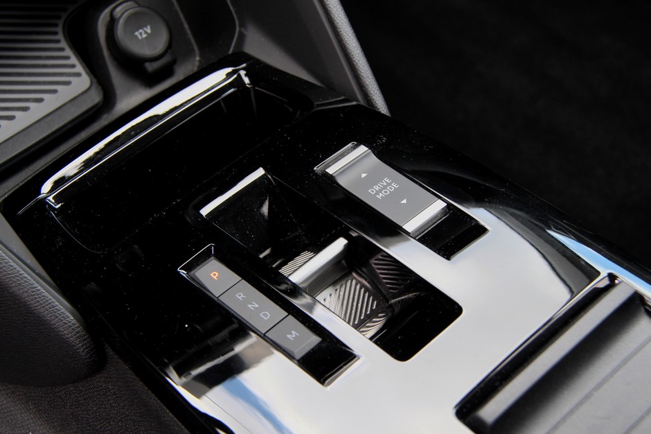 Citroen C4 Hybrid Max