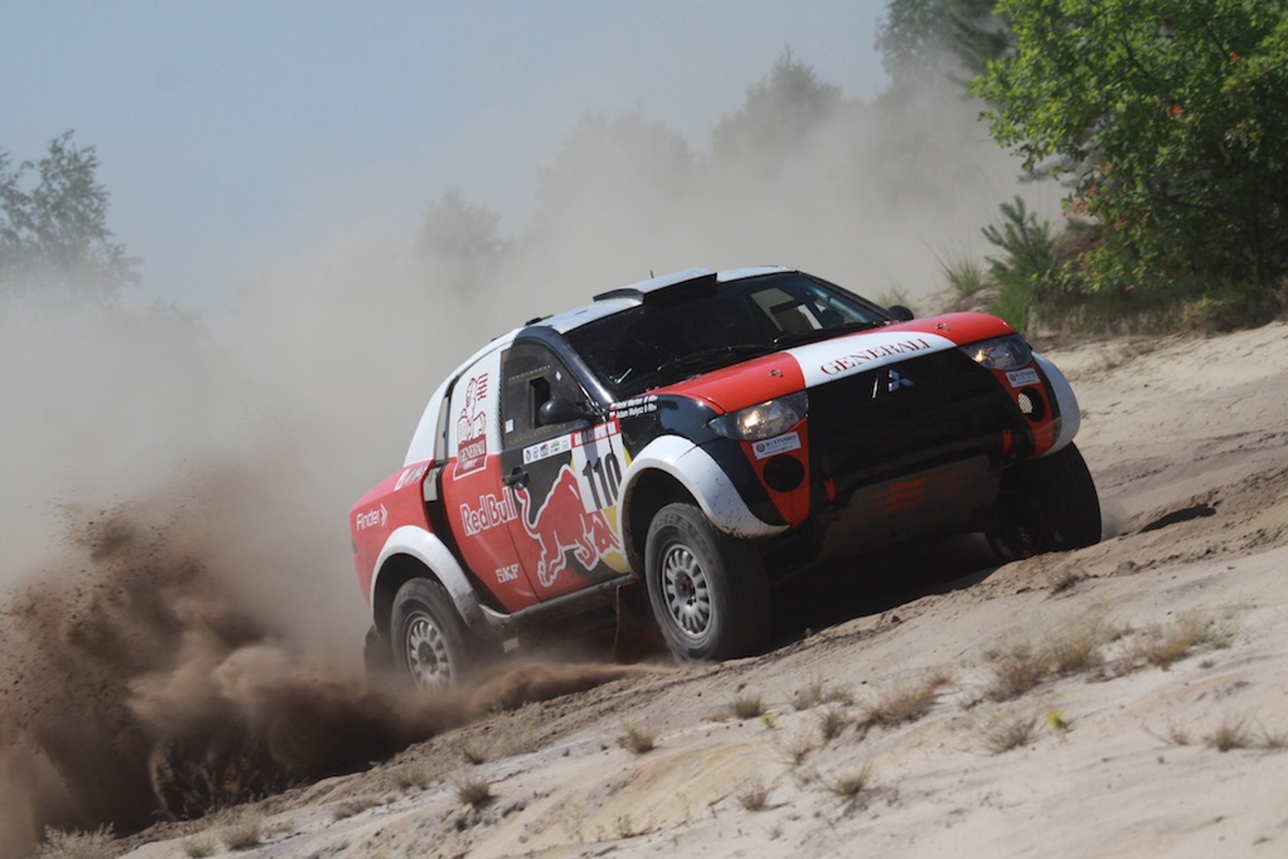 Baja Carpathia: terenówki w Stalowej Woli