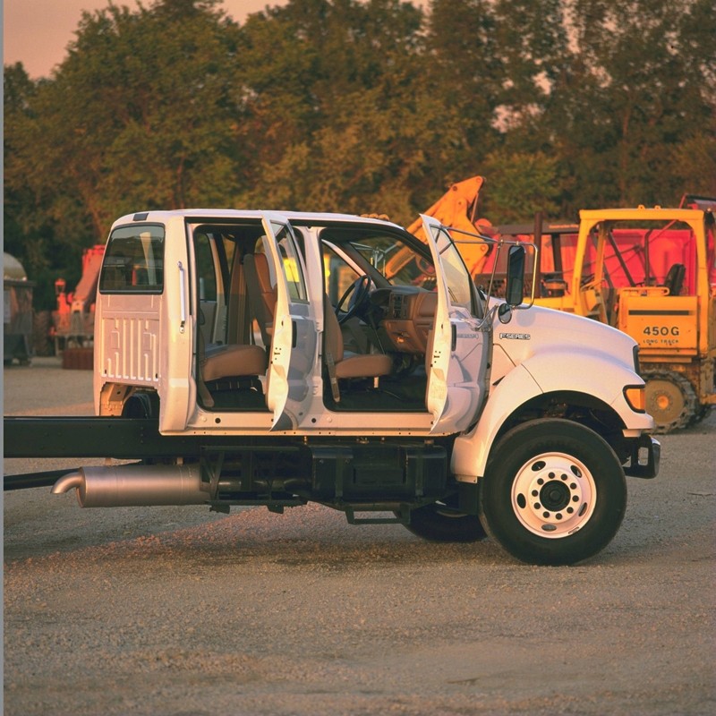 Ford niesamowity
