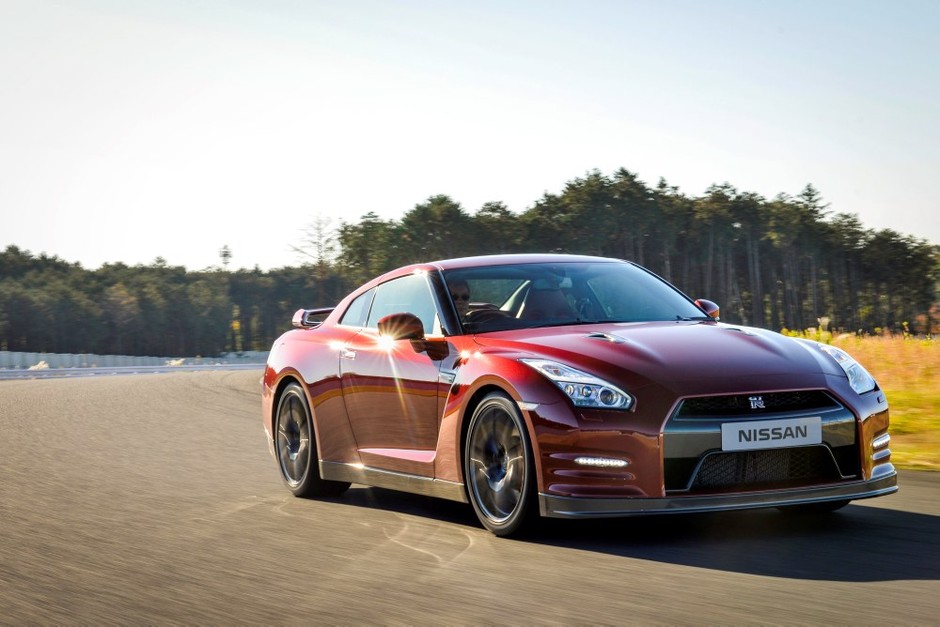 Nissan GT-R