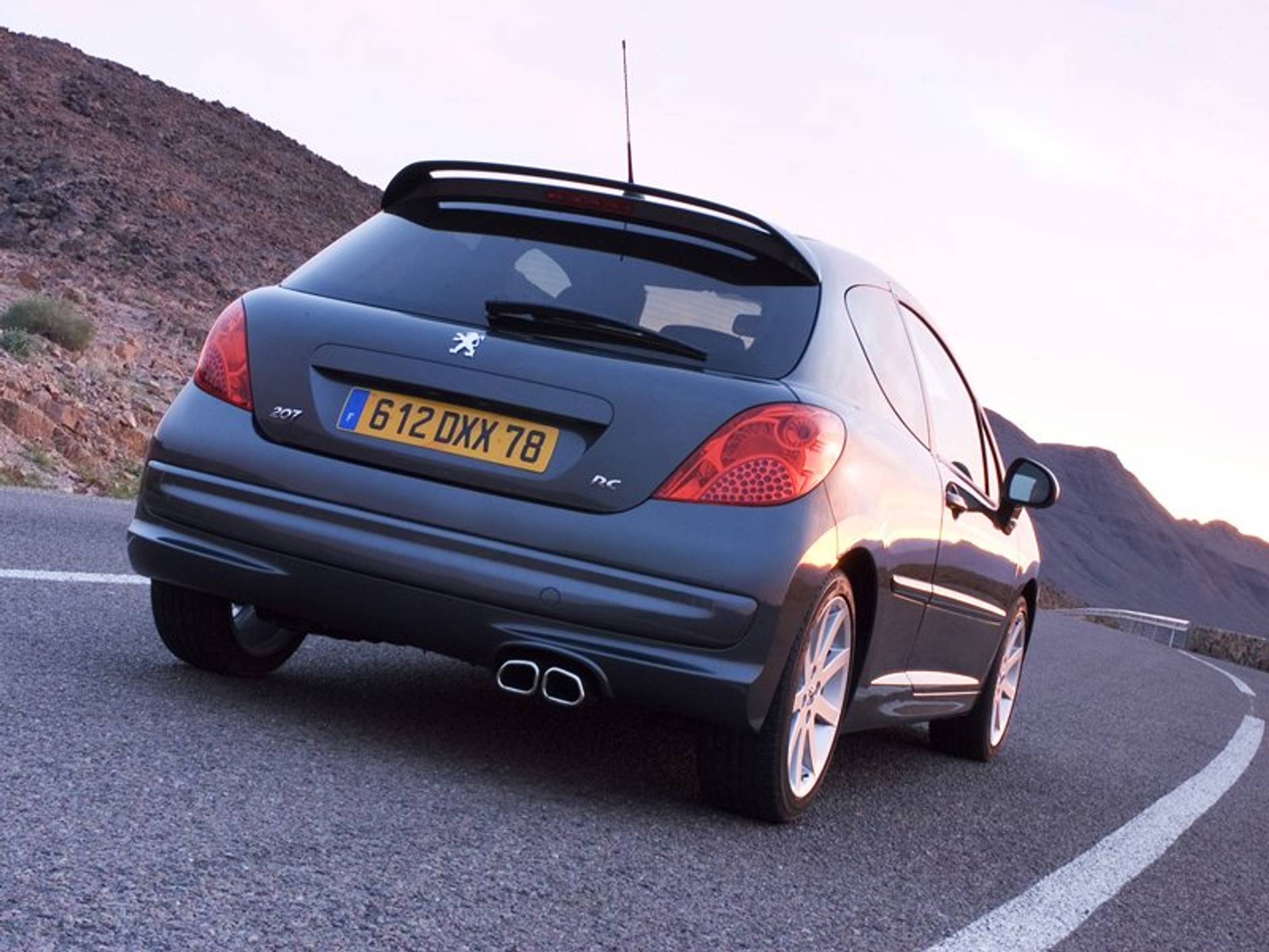 Peugeot w Genewie: 207 RC – szybko i oszczędnie