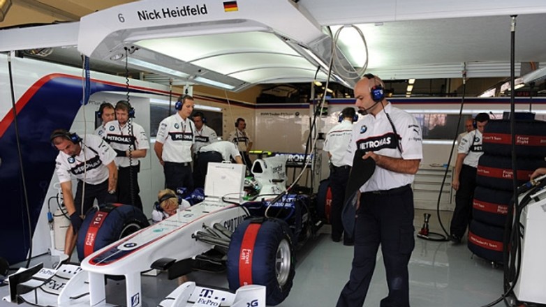 F1 Grand Prix Abu Dhabi - Wspomnienie z ostatniego wyścigu (galeria)